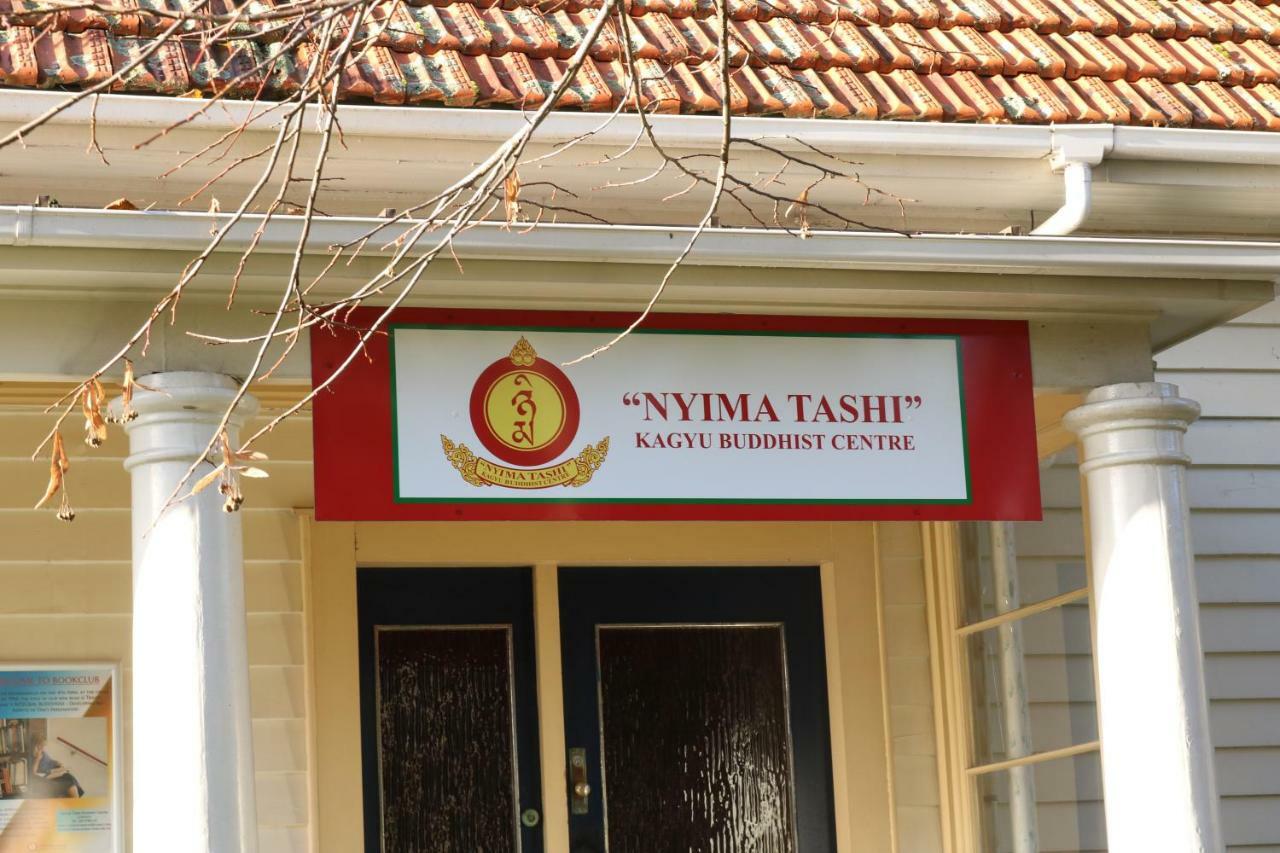 Nyima Tashi Buddhist Centre Auckland Dış mekan fotoğraf